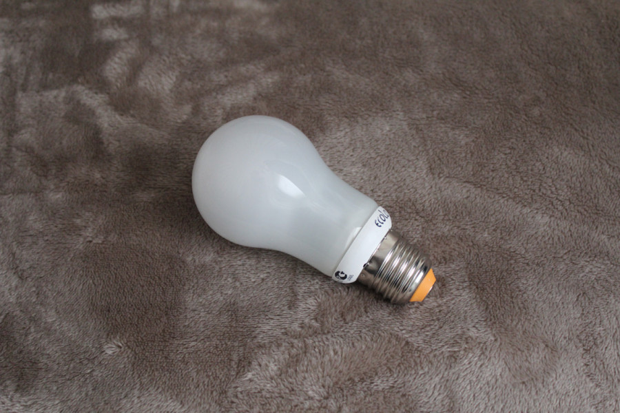 Энергосберегающая лампочка Ecola Classic 15 Вт (цоколь E27)