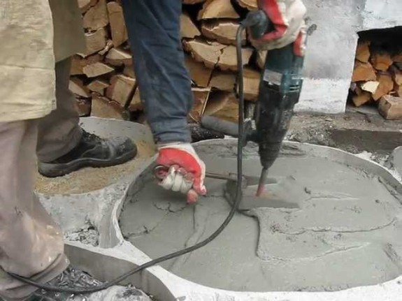 Вибратор для бетона своими руками из перфоратора